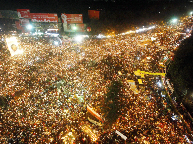 Break-up of Pakistan & Creation of Bangladesh; Rethinking after 40 years of the Fall of Dacca?