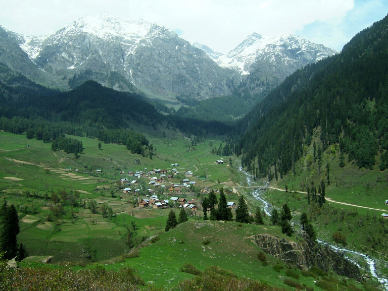 Some Reflections on Pakistan’s troubled Kashmir Policy !