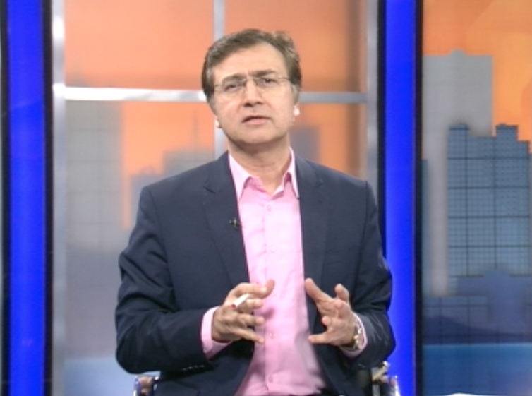 Tonight With Moeed Pirzada: Is Indian Media More craven then Pakistani Media