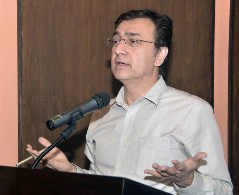 Roundtable with Pakistan Tehreek-e- Insaaf (PTI) on their Public Health Policy,17 October 2012, Islamabad